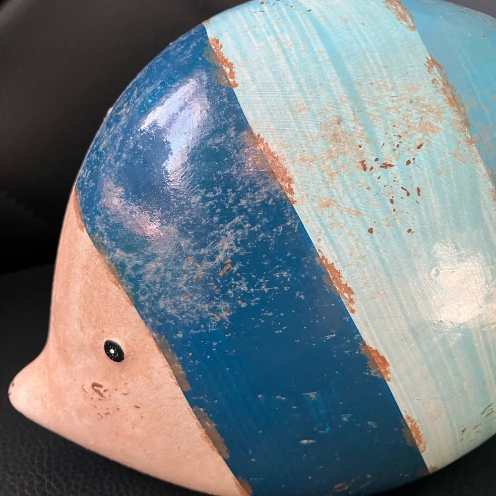 Blue and Tan Striped Fish Figurine - Picture 2 of 7